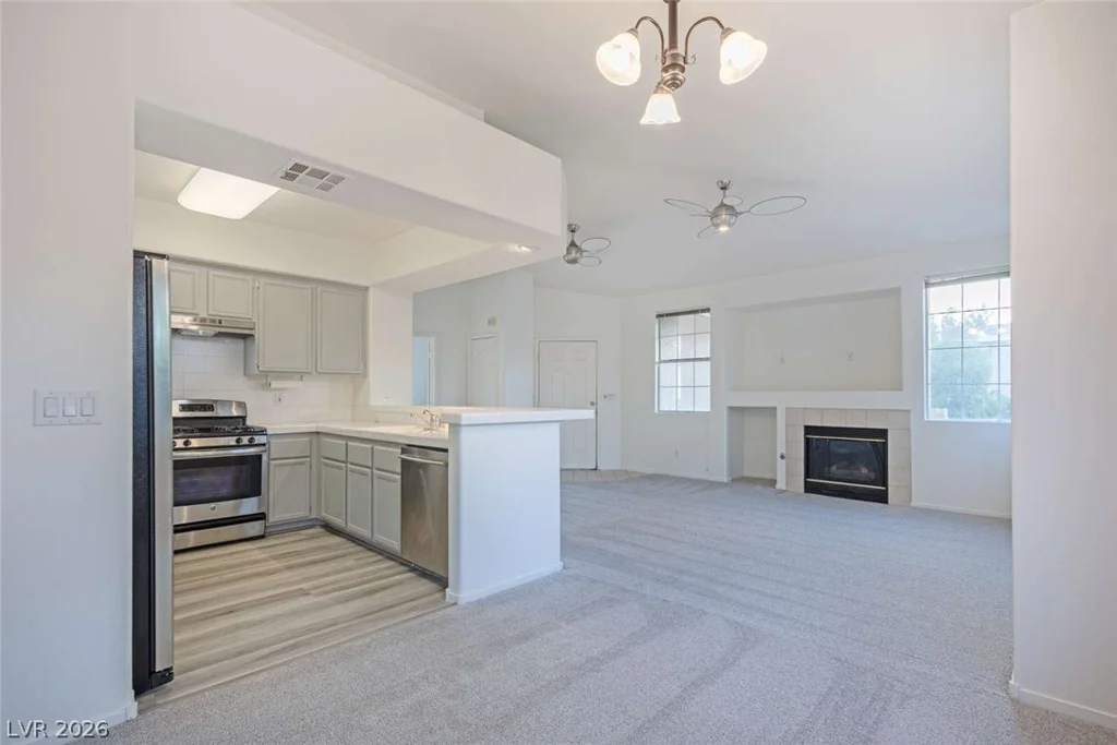 9901 Trailwood, Las Vegas, NV 89134