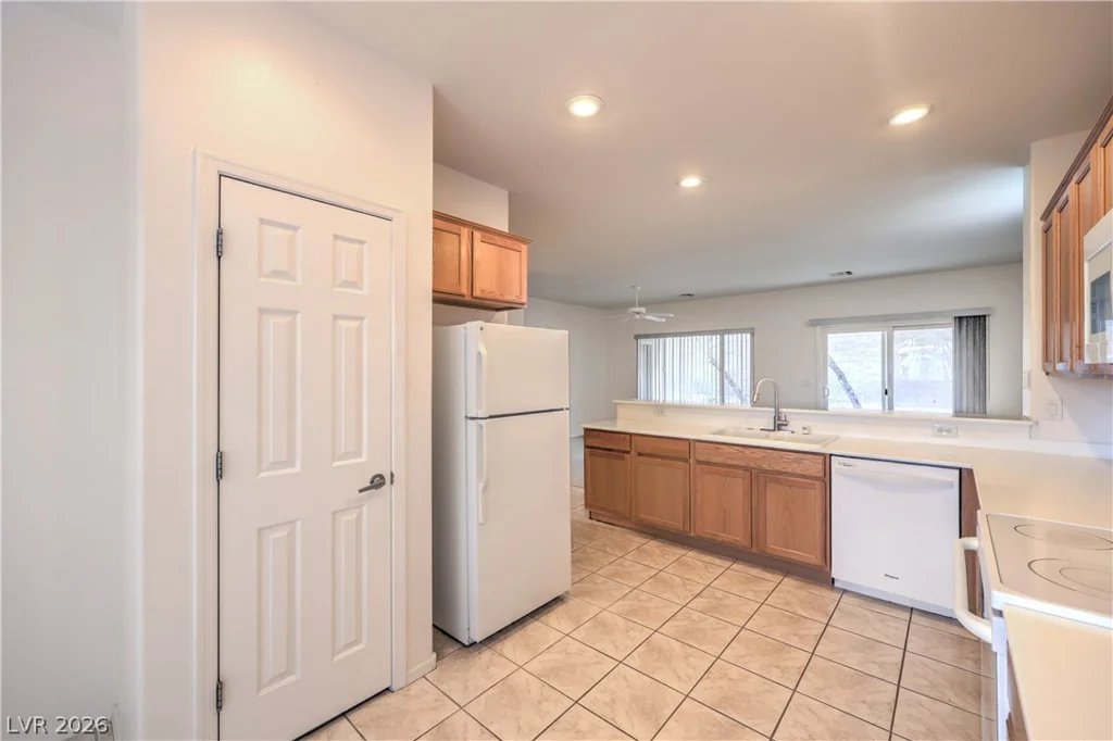 2126 Oliver Springs, Henderson, NV 89052