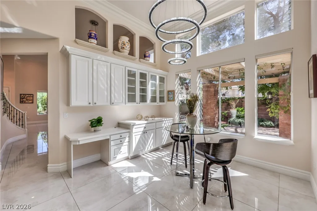 10201 Owls Peak, Las Vegas, NV 89144