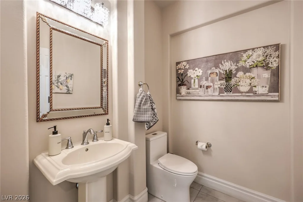 10201 Owls Peak, Las Vegas, NV 89144