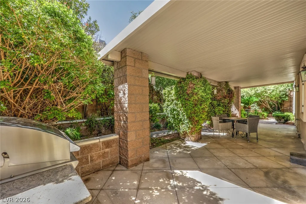 10201 Owls Peak, Las Vegas, NV 89144