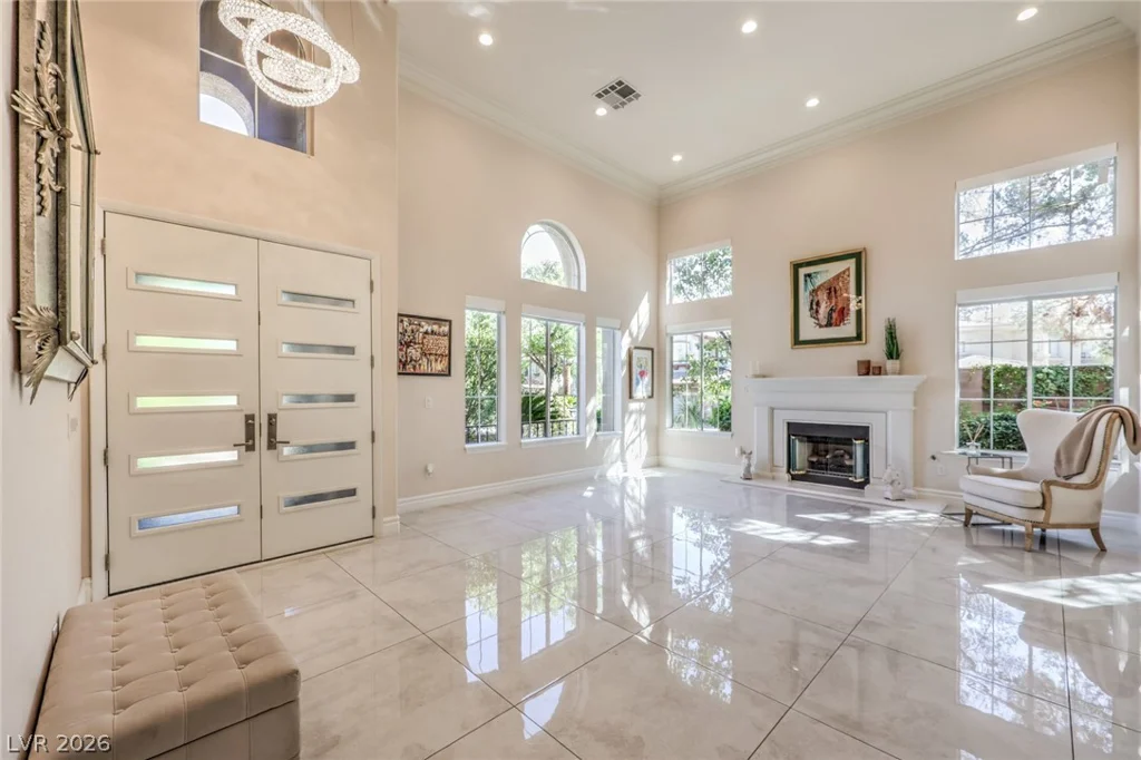 10201 Owls Peak, Las Vegas, NV 89144