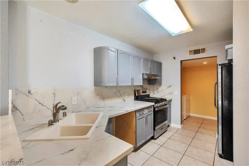 4306 Hilary, Las Vegas, NV 89147