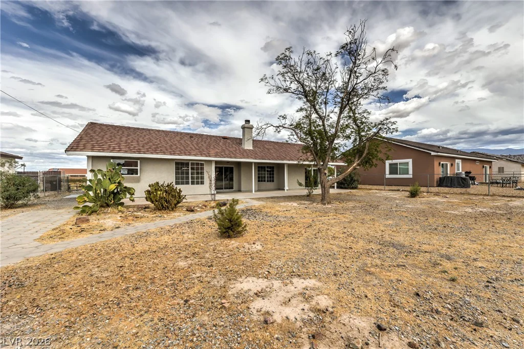 881 Lone Pine, Pahrump, NV 89048