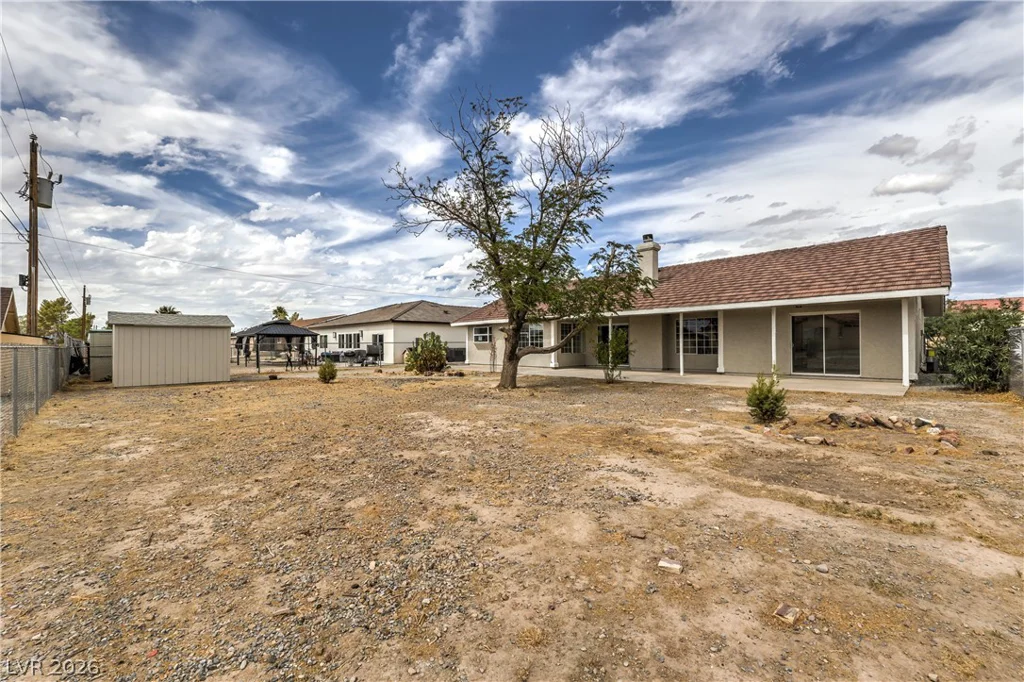 881 Lone Pine, Pahrump, NV 89048