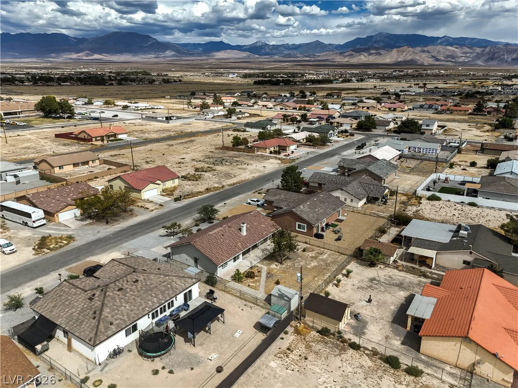 881 Lone Pine, Pahrump, NV 89048