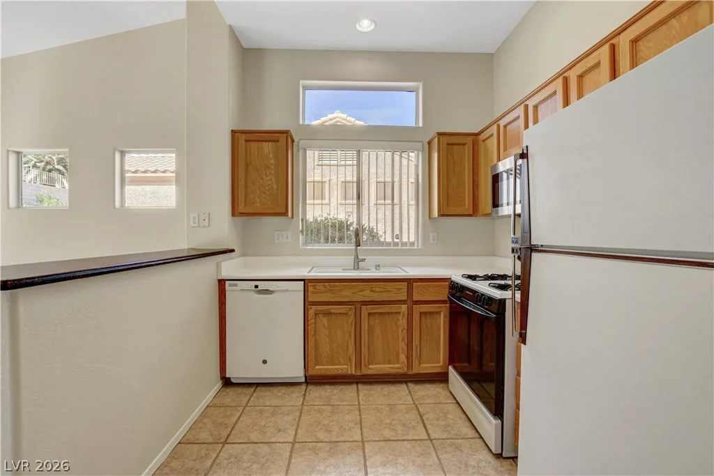 2105 Red Dawn Sky, Las Vegas, NV 89134