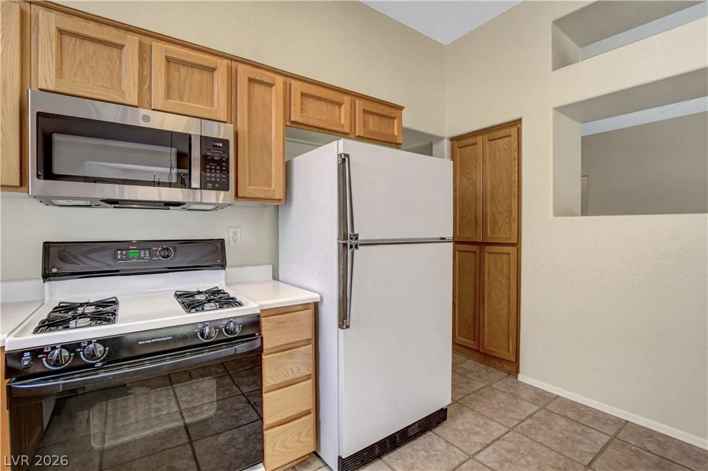 2105 Red Dawn Sky, Las Vegas, NV 89134