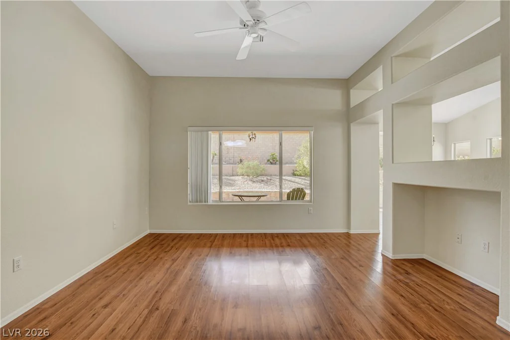 2105 Red Dawn Sky, Las Vegas, NV 89134