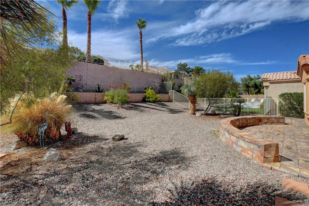 2105 Red Dawn Sky, Las Vegas, NV 89134