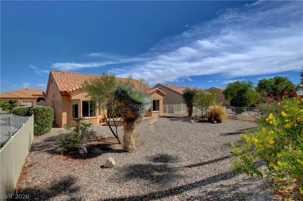 2105 Red Dawn Sky, Las Vegas, NV 89134