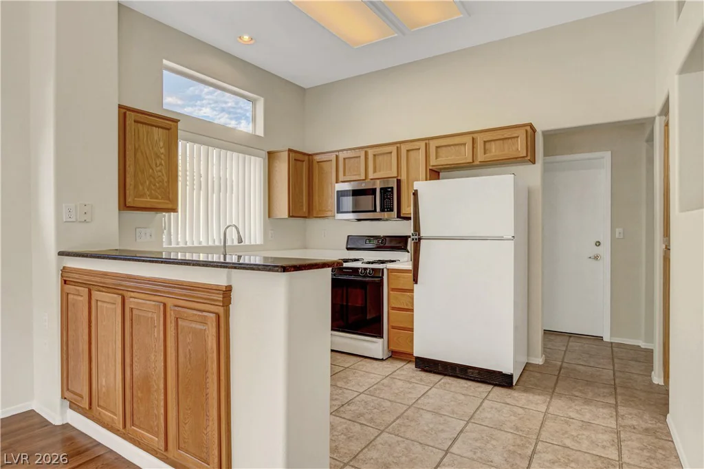 2105 Red Dawn Sky, Las Vegas, NV 89134