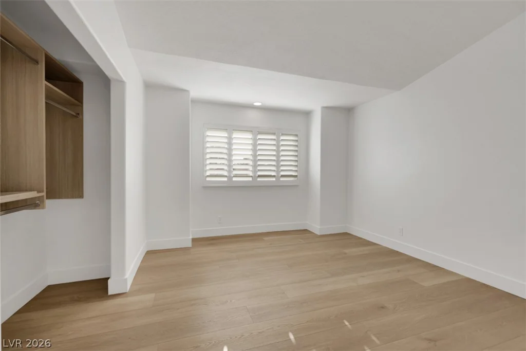 7132 Mission Hills, Las Vegas, NV 89113