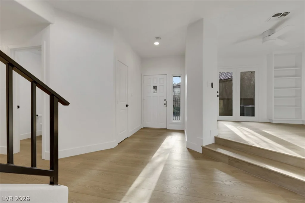 7132 Mission Hills, Las Vegas, NV 89113