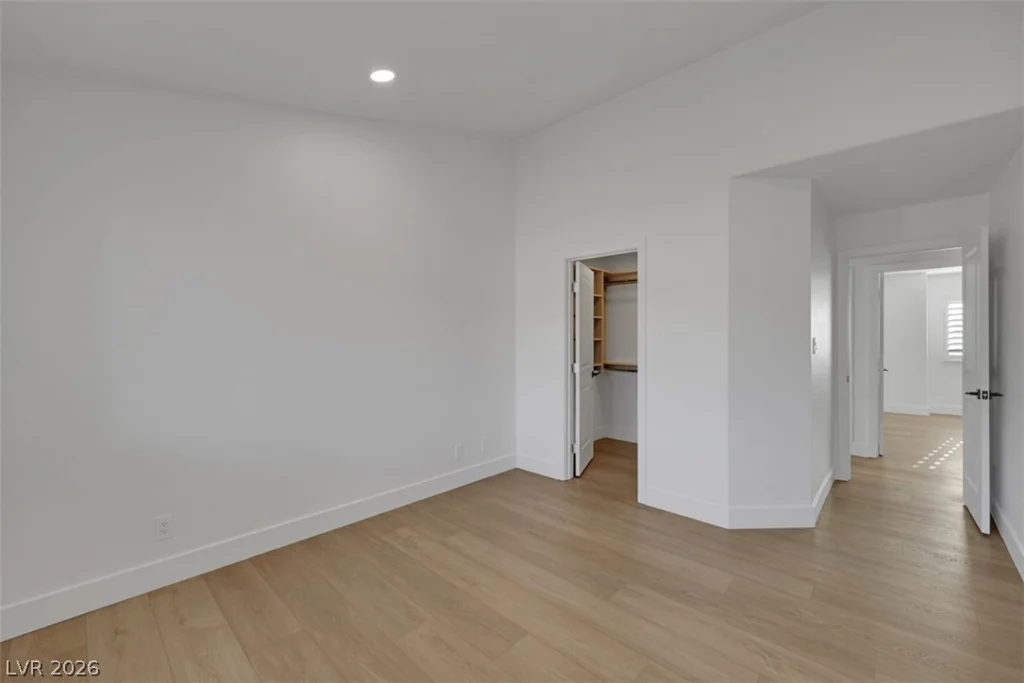 7132 Mission Hills, Las Vegas, NV 89113