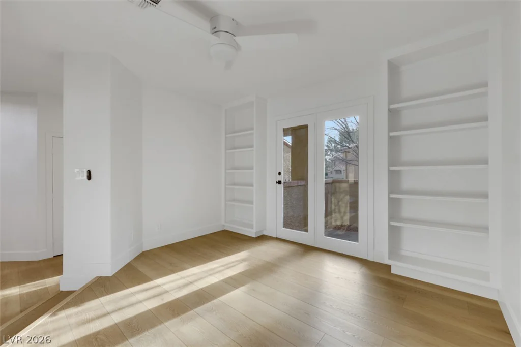 7132 Mission Hills, Las Vegas, NV 89113
