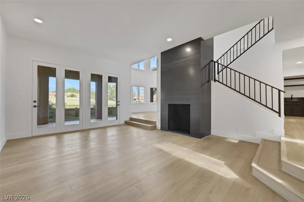 7132 Mission Hills, Las Vegas, NV 89113