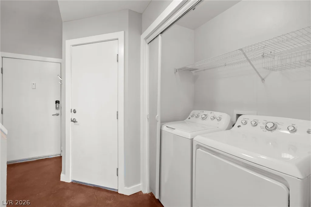 1190 Carson, Las Vegas, NV 89101