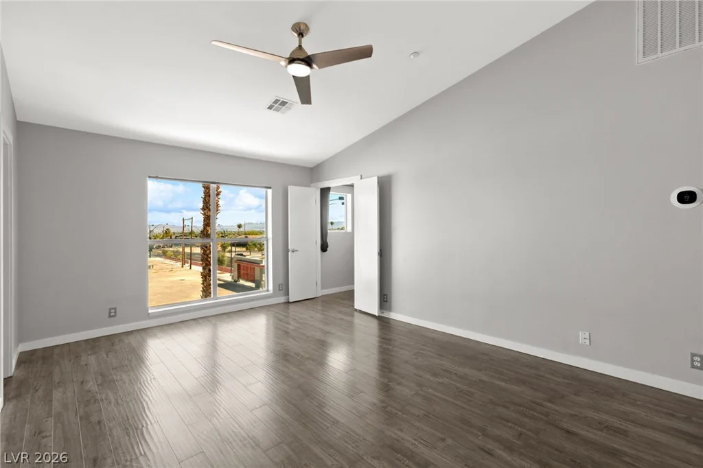 1190 Carson, Las Vegas, NV 89101