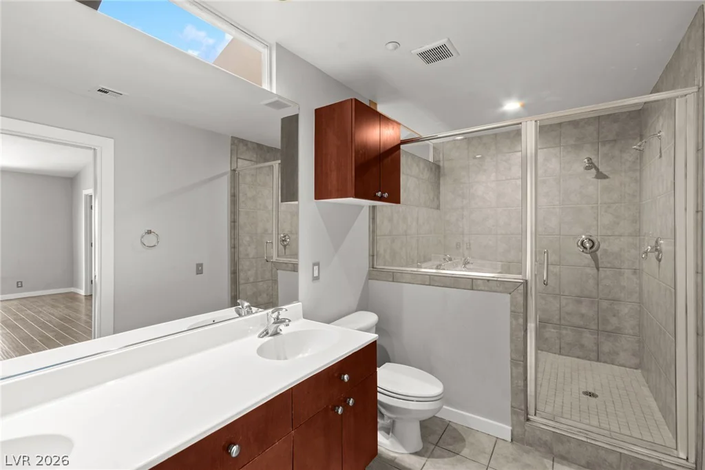 1190 Carson, Las Vegas, NV 89101
