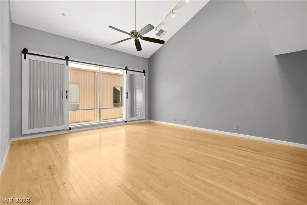 1190 Carson, Las Vegas, NV 89101