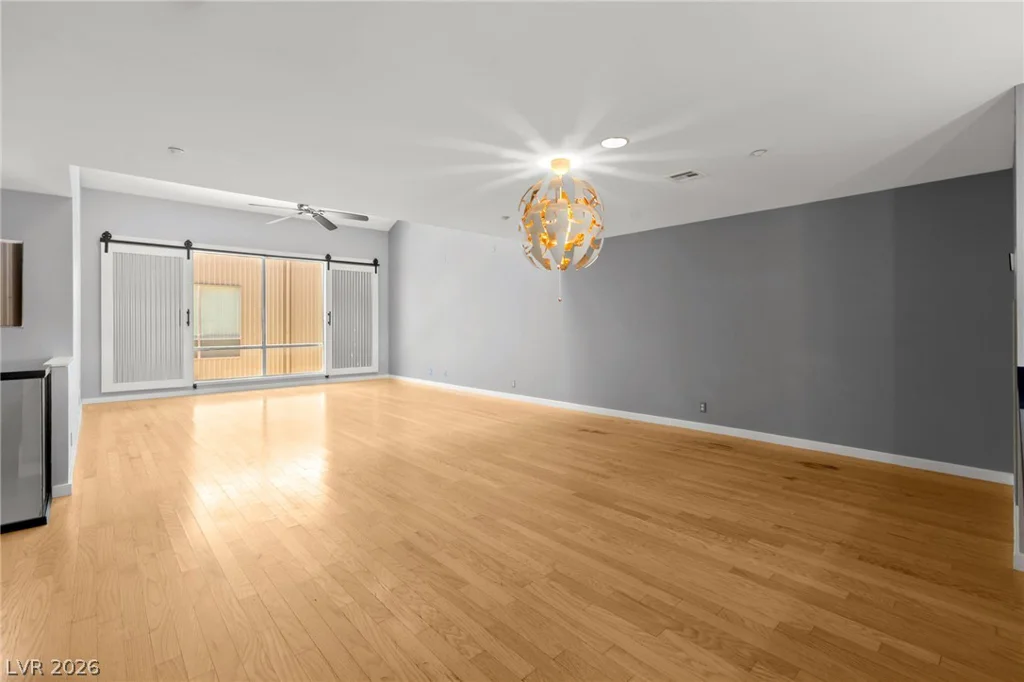 1190 Carson, Las Vegas, NV 89101