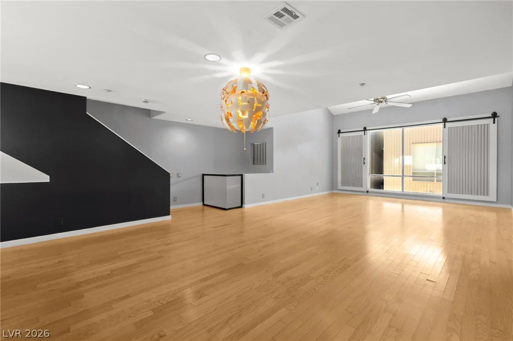 1190 Carson, Las Vegas, NV 89101