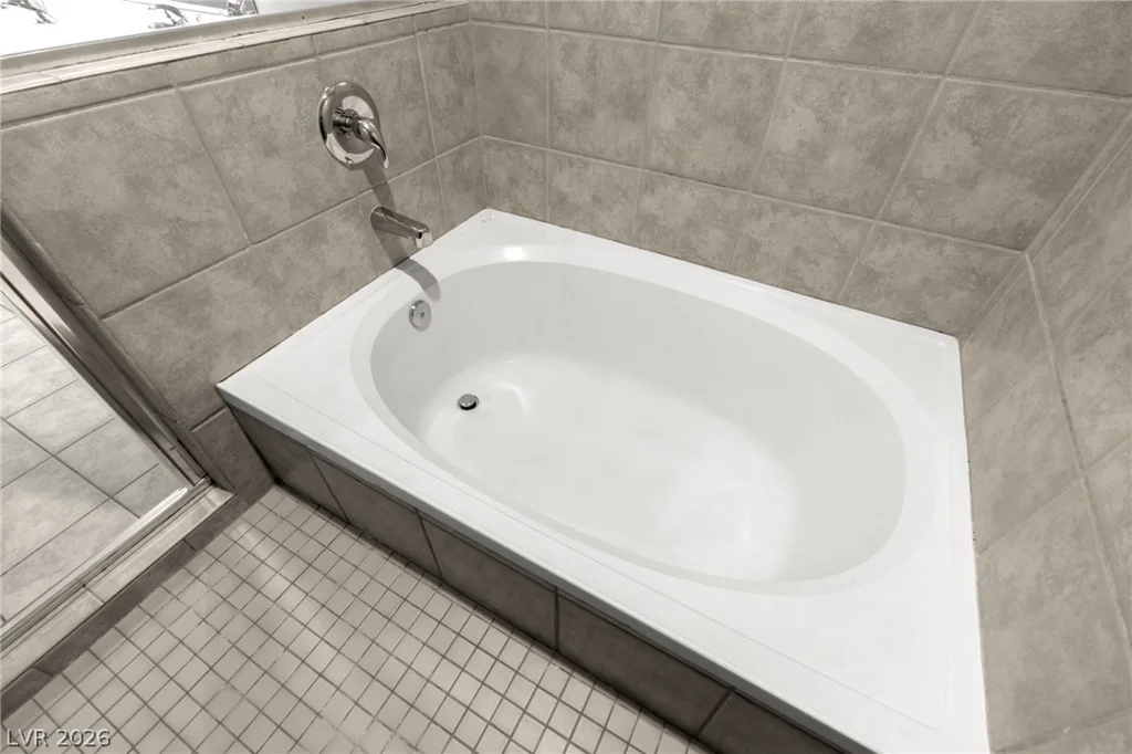 1190 Carson, Las Vegas, NV 89101