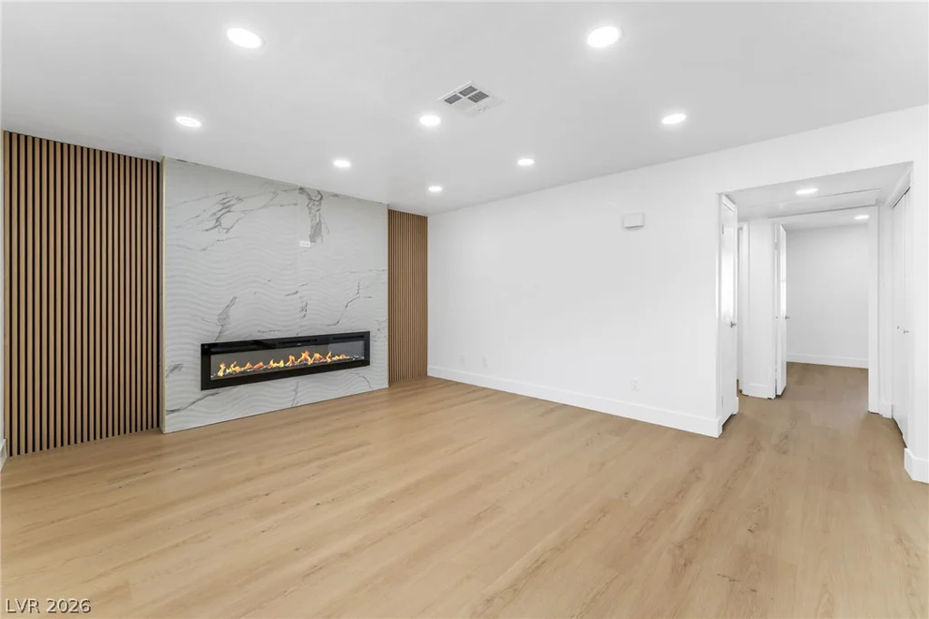 1017 Falconhead, Las Vegas, NV 89128