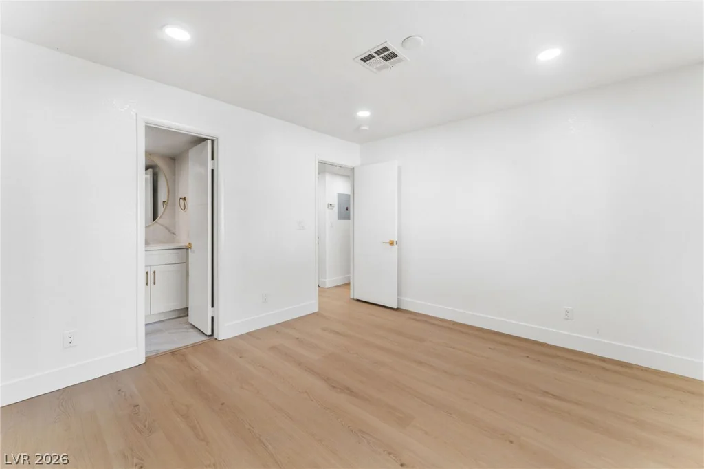 1017 Falconhead, Las Vegas, NV 89128