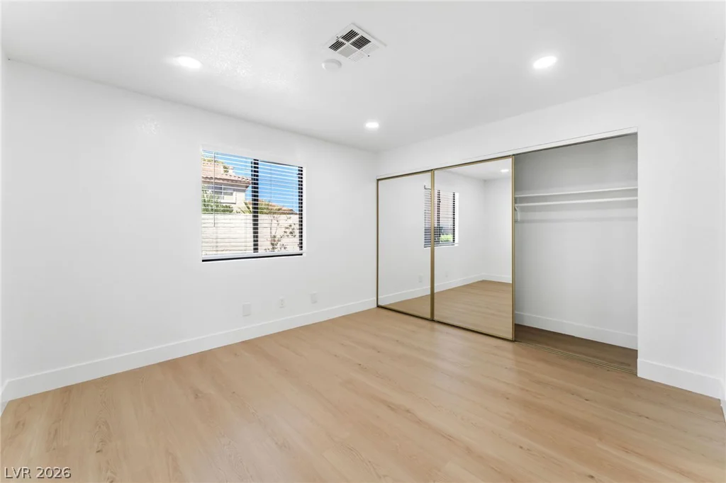 1017 Falconhead, Las Vegas, NV 89128