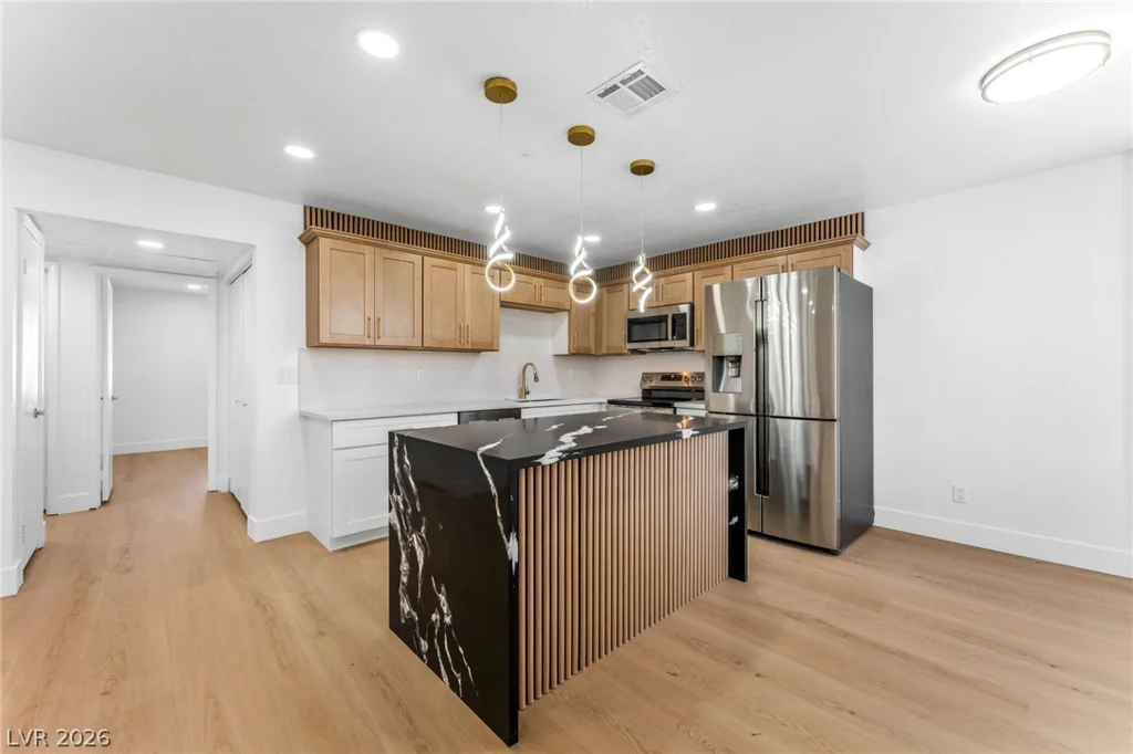 1017 Falconhead, Las Vegas, NV 89128