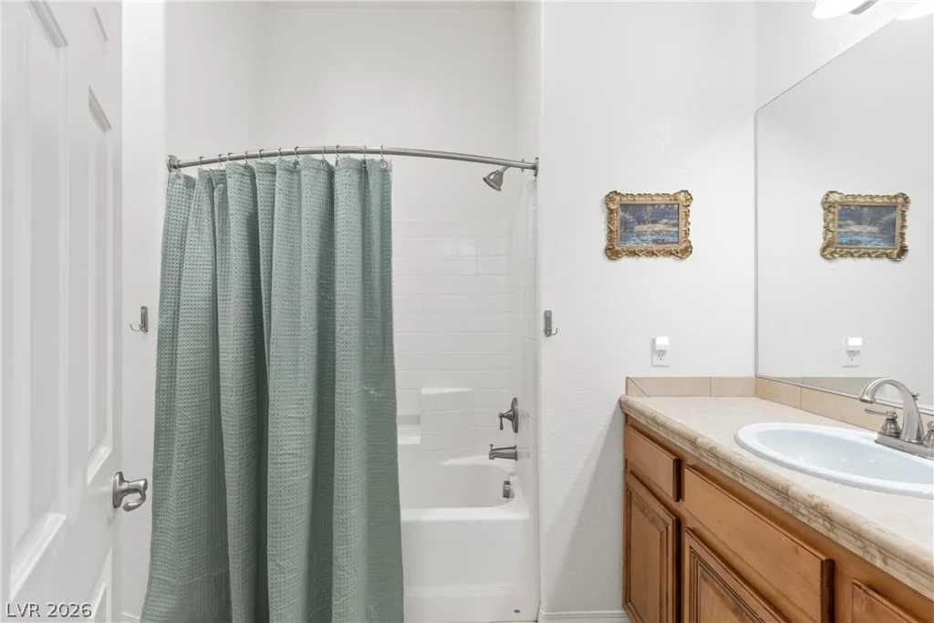 1044 Viale Placenza, Henderson, NV 89011