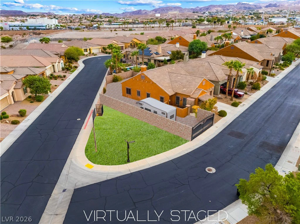 1044 Viale Placenza, Henderson, NV 89011