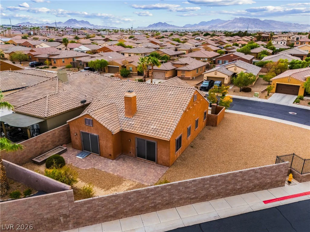 1044 Viale Placenza, Henderson, NV 89011