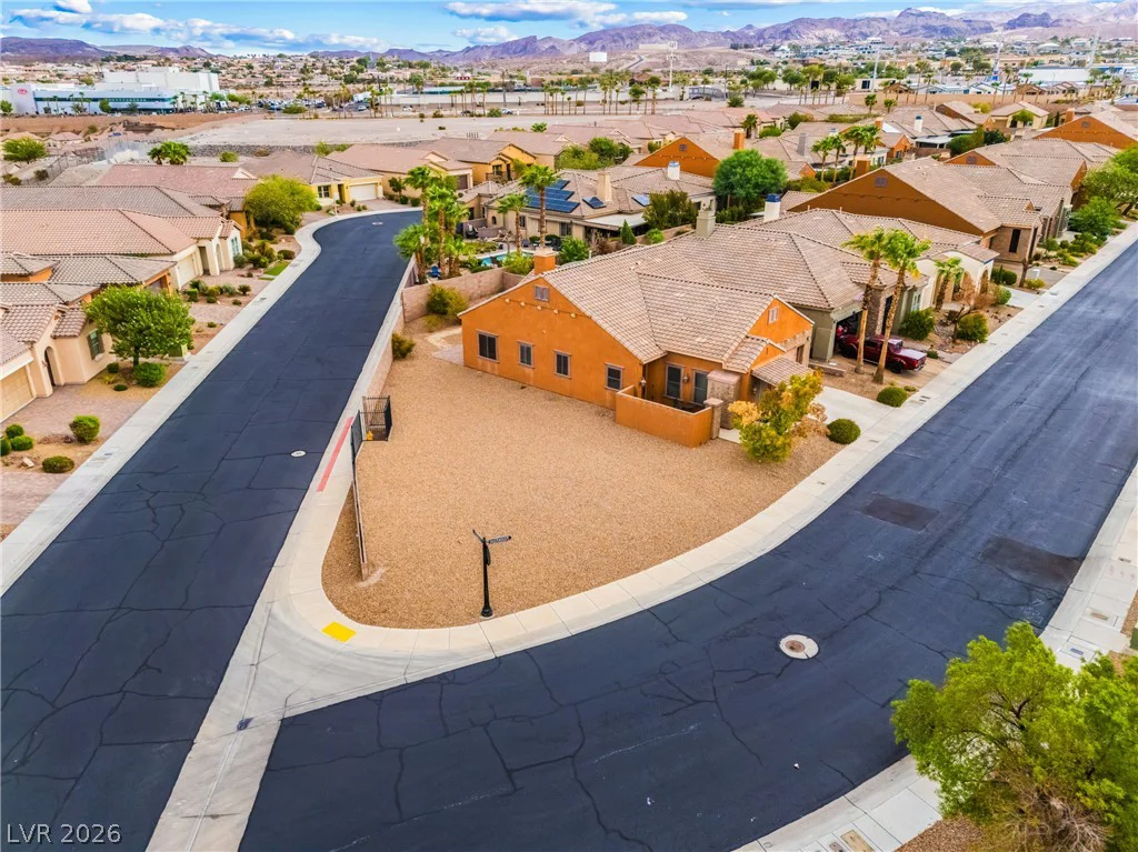 1044 Viale Placenza, Henderson, NV 89011
