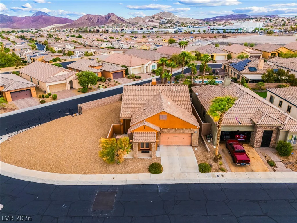 1044 Viale Placenza, Henderson, NV 89011
