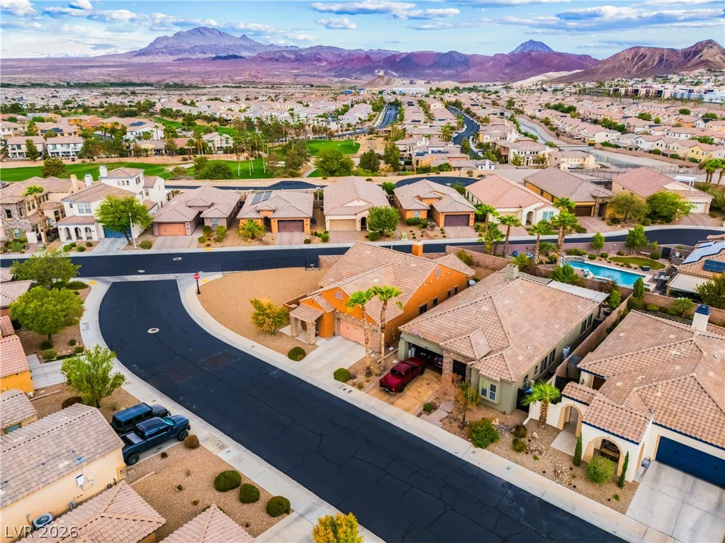 1044 Viale Placenza, Henderson, NV 89011