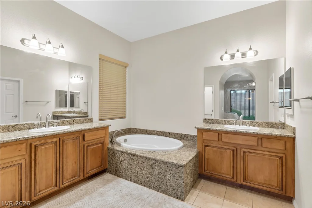 1044 Viale Placenza, Henderson, NV 89011