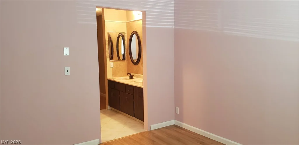 5156 Gray, Las Vegas, NV 89119