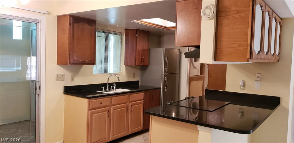 5156 Gray, Las Vegas, NV 89119