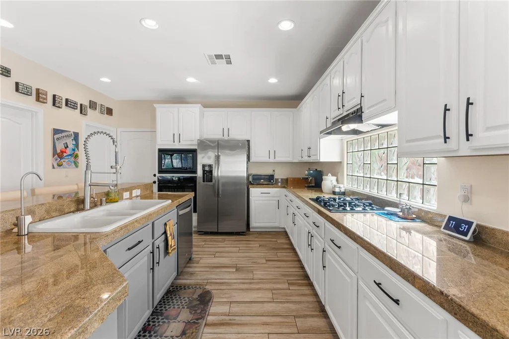 2017 Arbor Forest, Las Vegas, NV 89134