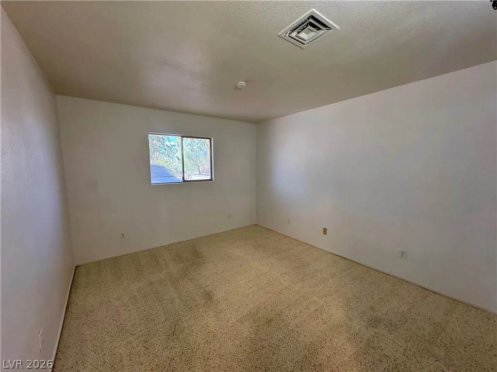 6930 Valley View, Las Vegas, NV 89118