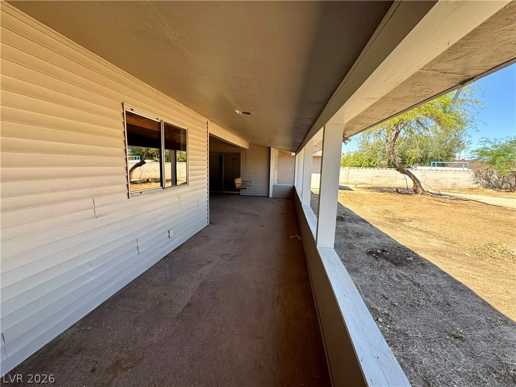 6930 Valley View, Las Vegas, NV 89118