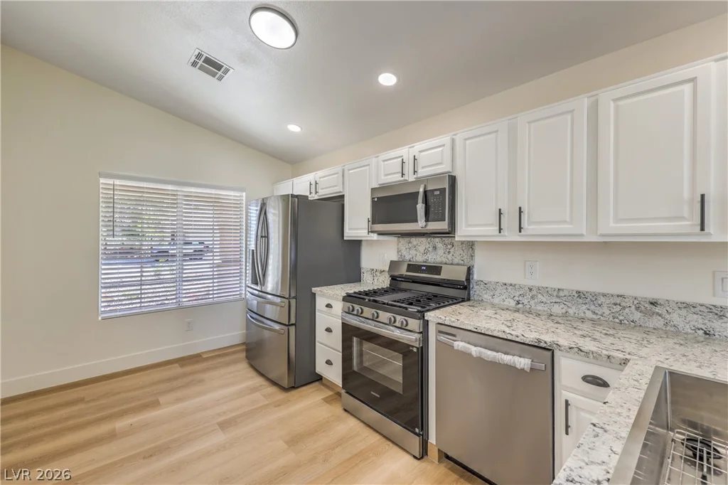 1816 Panther, North Las Vegas, NV 89031