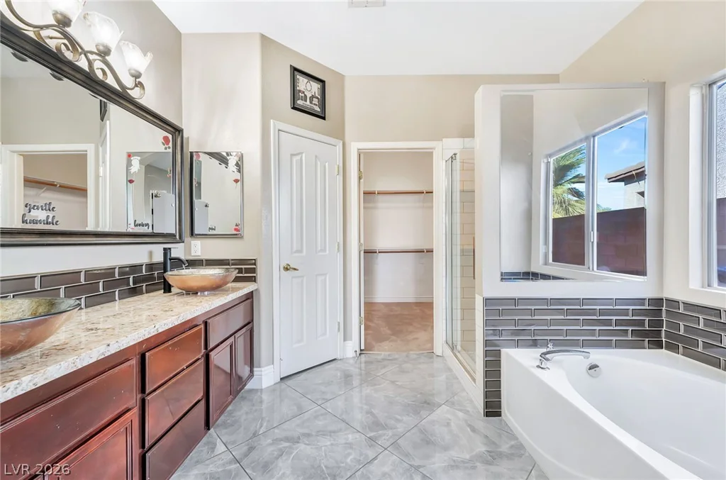 5968 Pavilion Lakes, Las Vegas, NV 89122