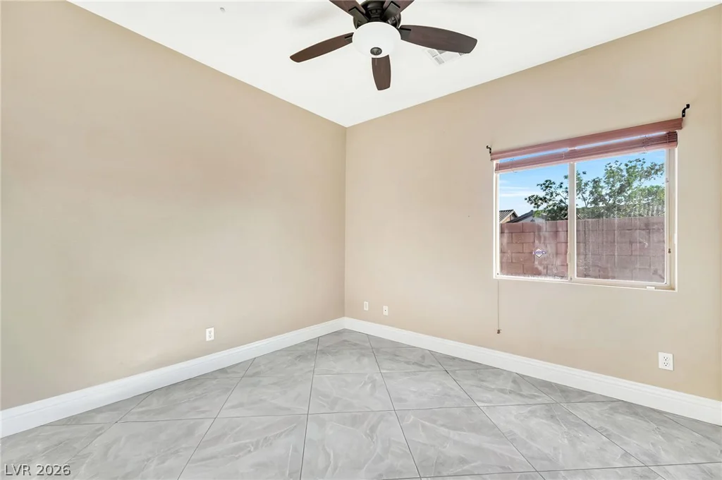 5968 Pavilion Lakes, Las Vegas, NV 89122