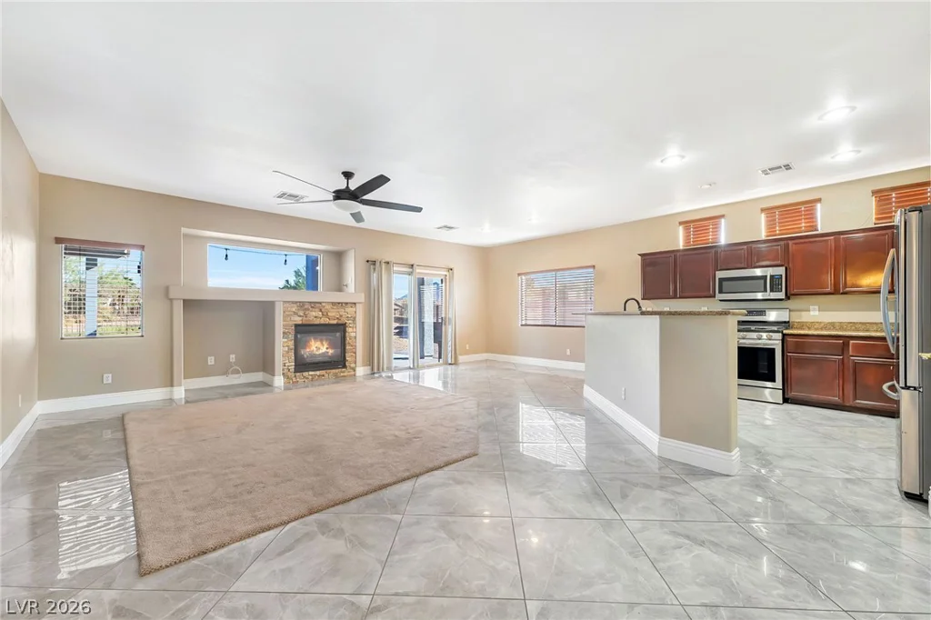 5968 Pavilion Lakes, Las Vegas, NV 89122