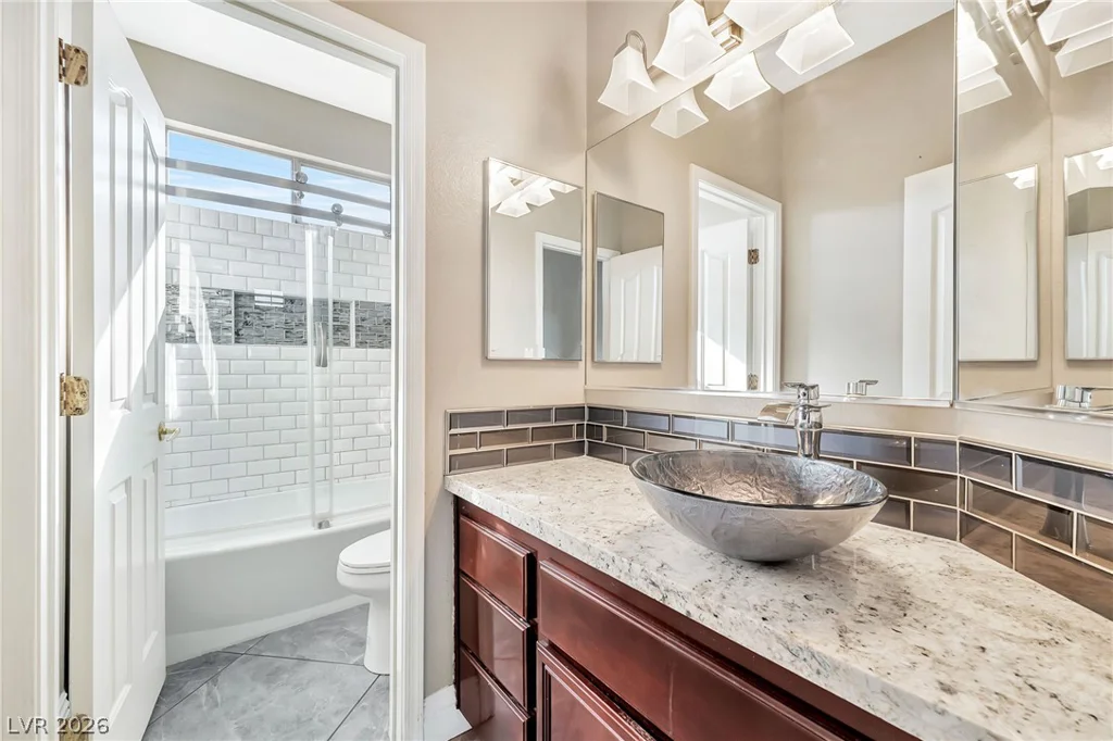 5968 Pavilion Lakes, Las Vegas, NV 89122