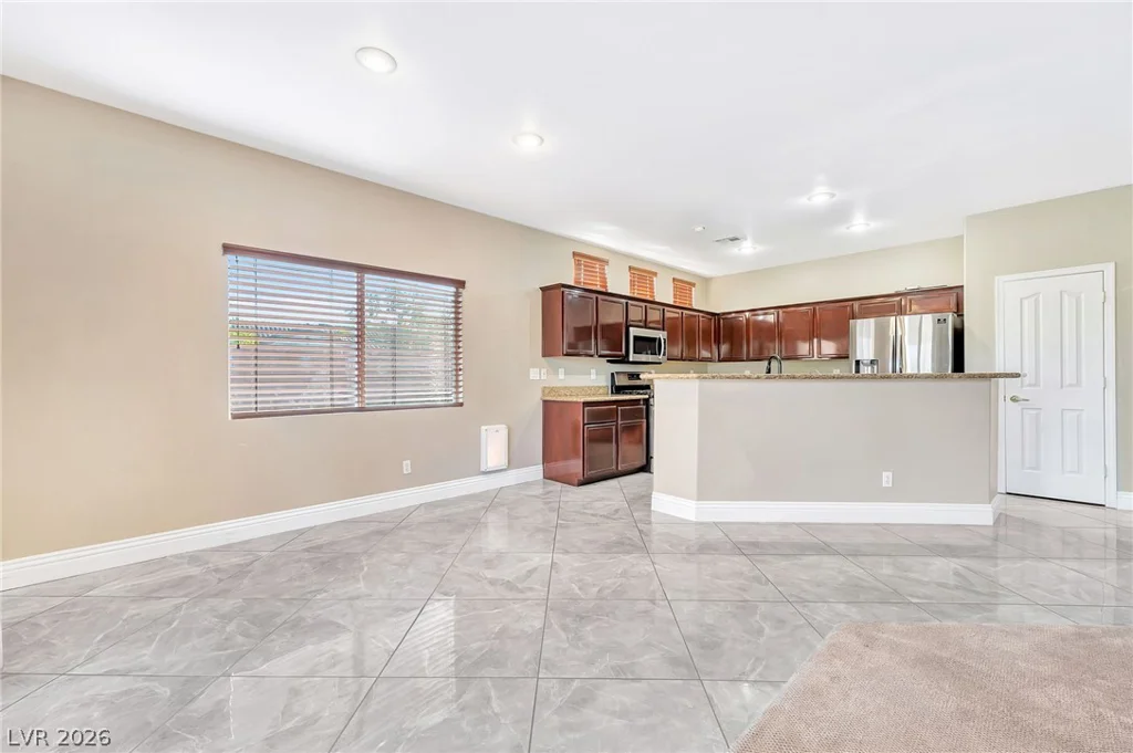 5968 Pavilion Lakes, Las Vegas, NV 89122